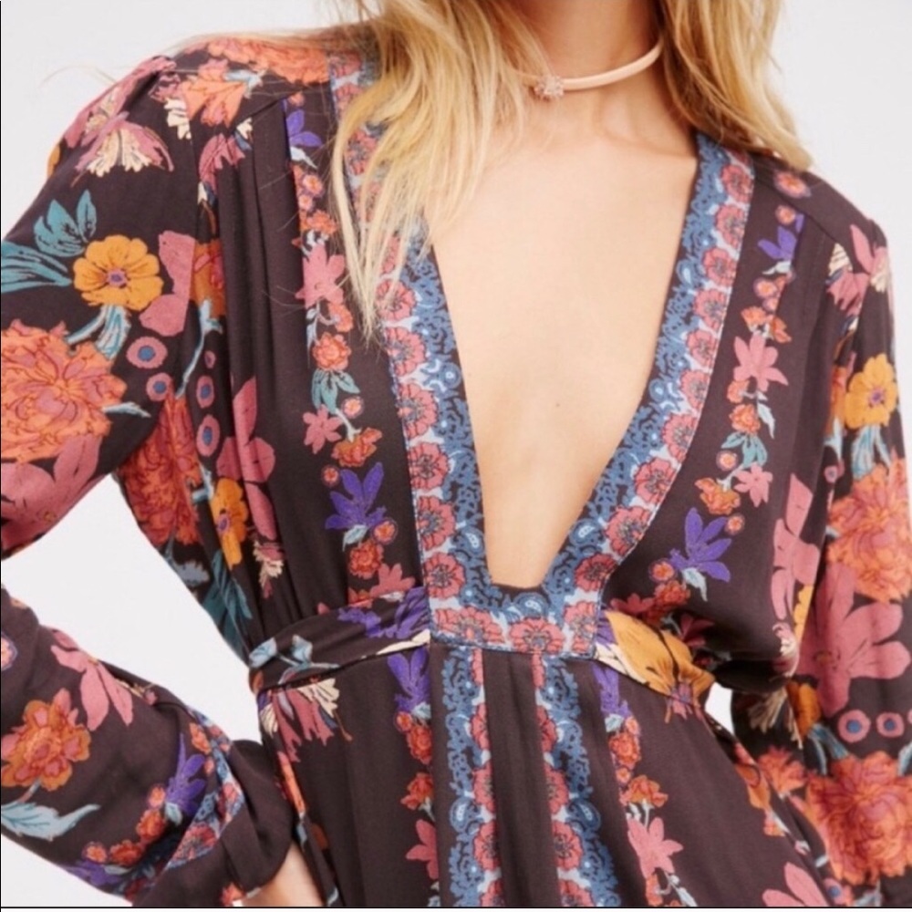 FREE PEOPLE Violet Hill Floral Printed Tunic Top Shirt VNeck pink purple Anthro - Picture 14 of 15